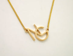 https://anastasiasavenko.com/cdn/shop/files/two-initials-personalized-necklace-14k-gold-2-gift-monogram-custom-fine-jewelry-by-anastasia-savenko-544_medium.jpg?v=1690933244