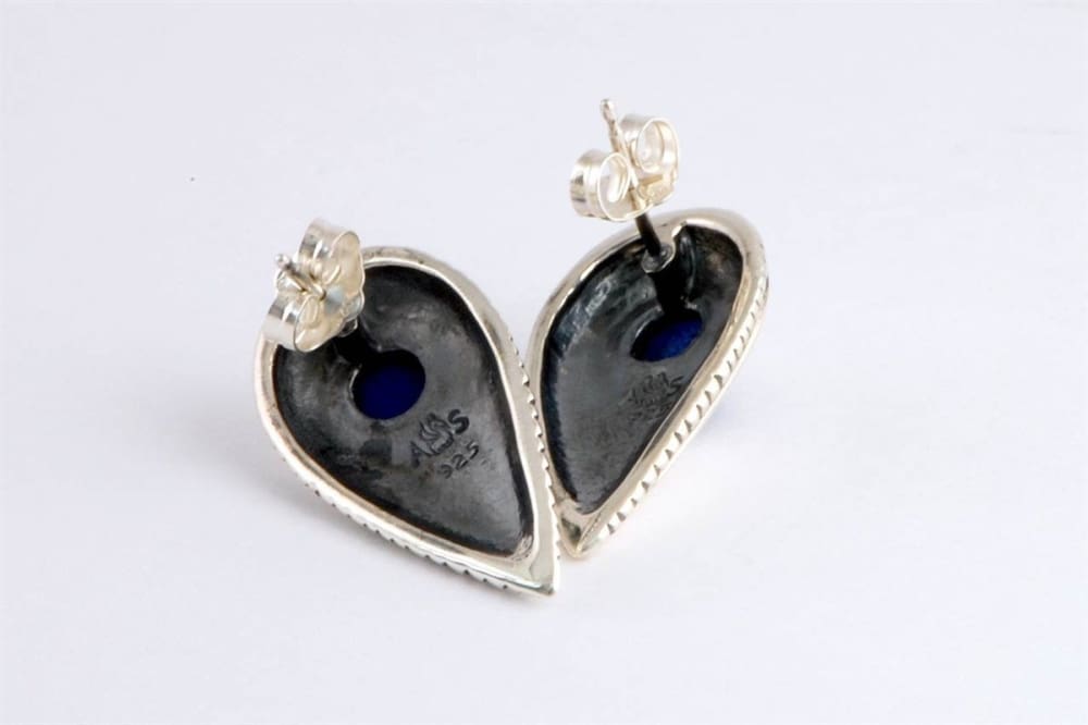 Small arrowhead stud earrings with blue lapis lazuli - Fine Jewelry by Anastasia Savenko